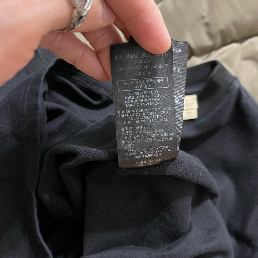EUC Men’s Medium/Women’s Large Burberry Emerson Oversized Tee With TB Monogram - Picture 12 of 12